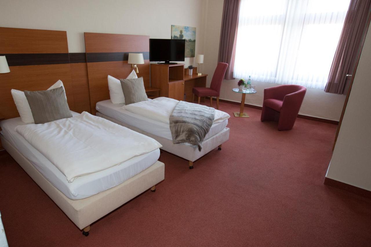 Hotel-Restaurant Wilhelmsbad Seesen Extérieur photo