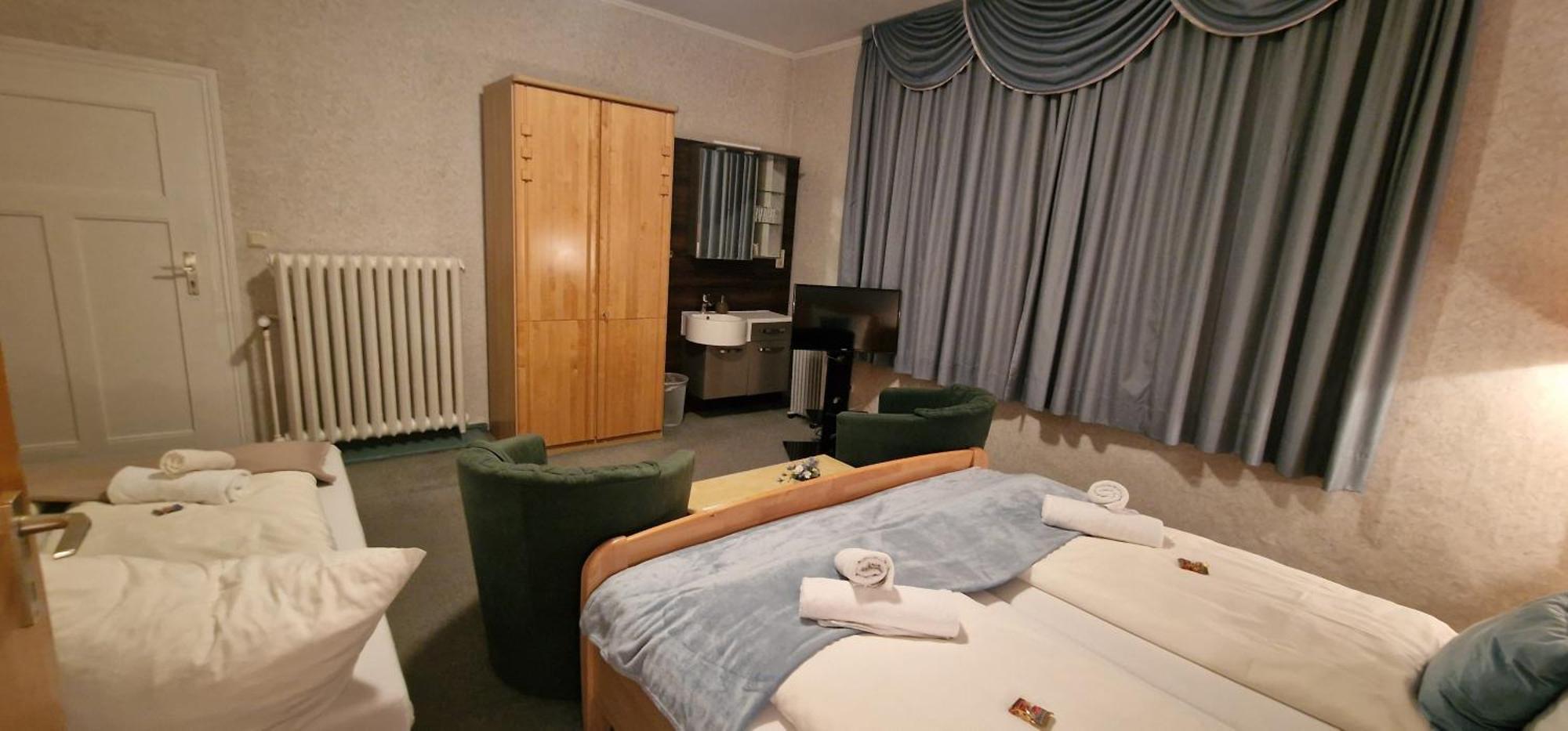 Hotel-Restaurant Wilhelmsbad Seesen Extérieur photo